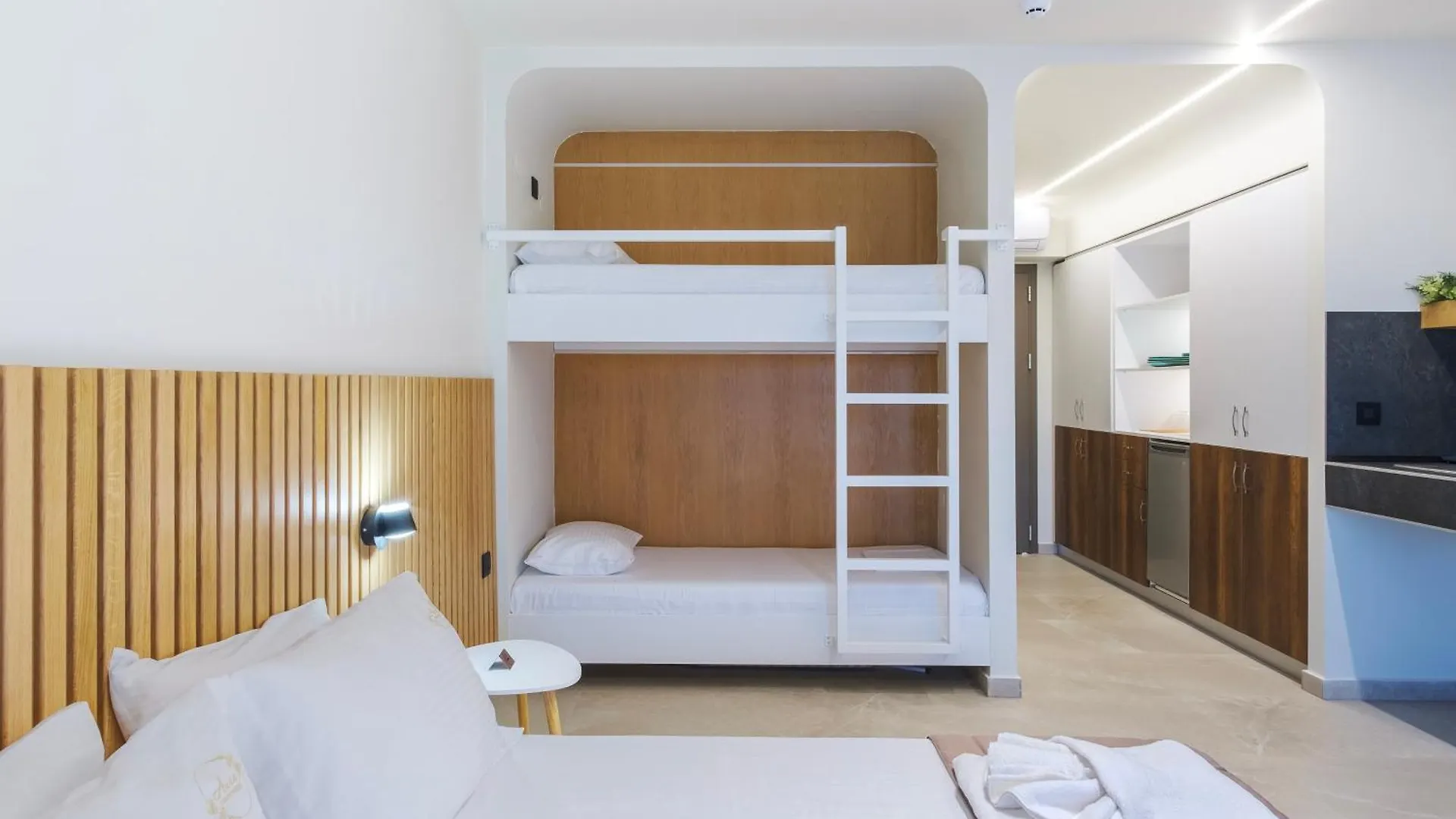 Aura Luxury Suites - Olympiada Seaside Getaways 0*,  Greece