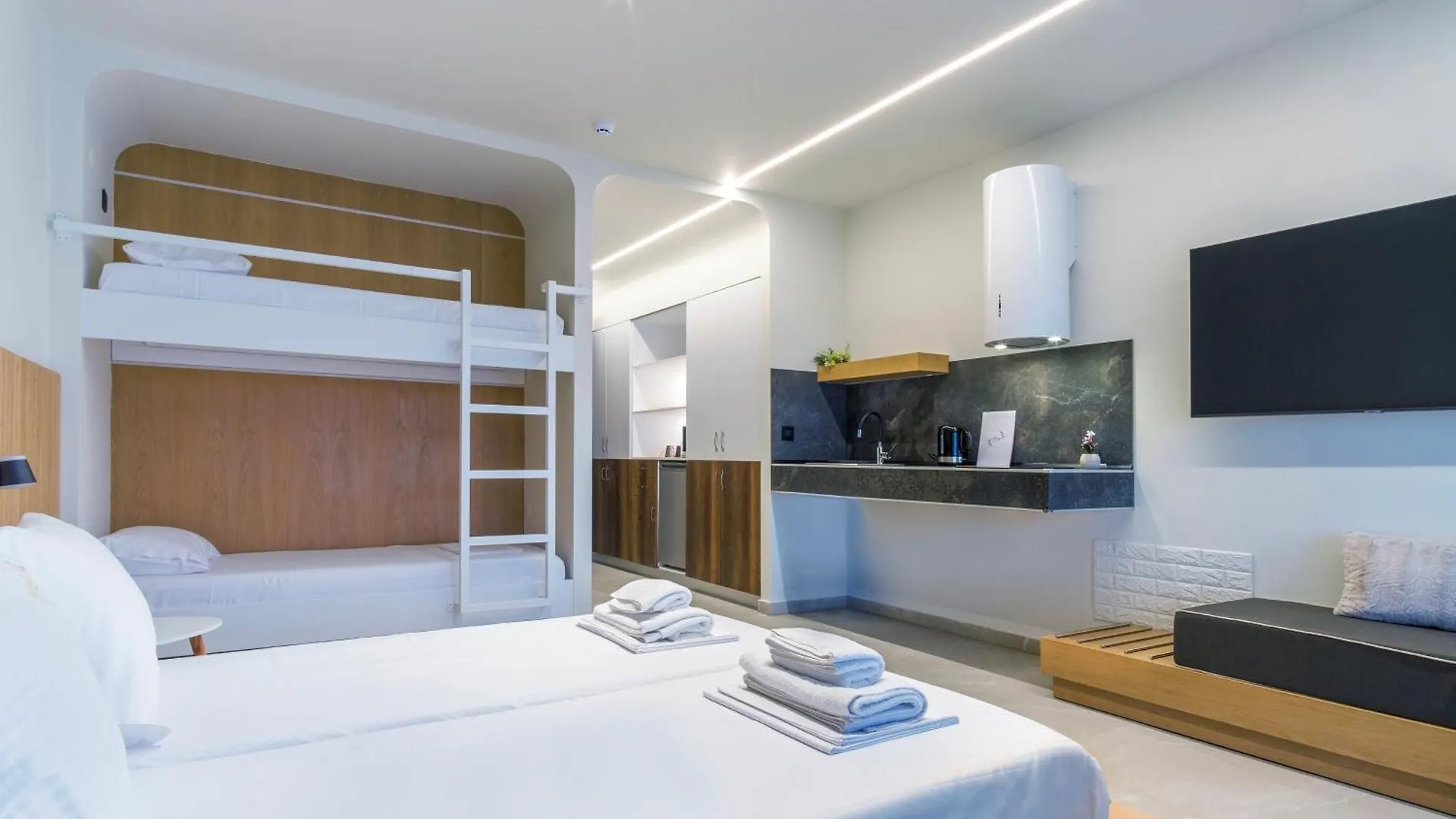 Aura Luxury Suites - Olympiada Seaside Getaways